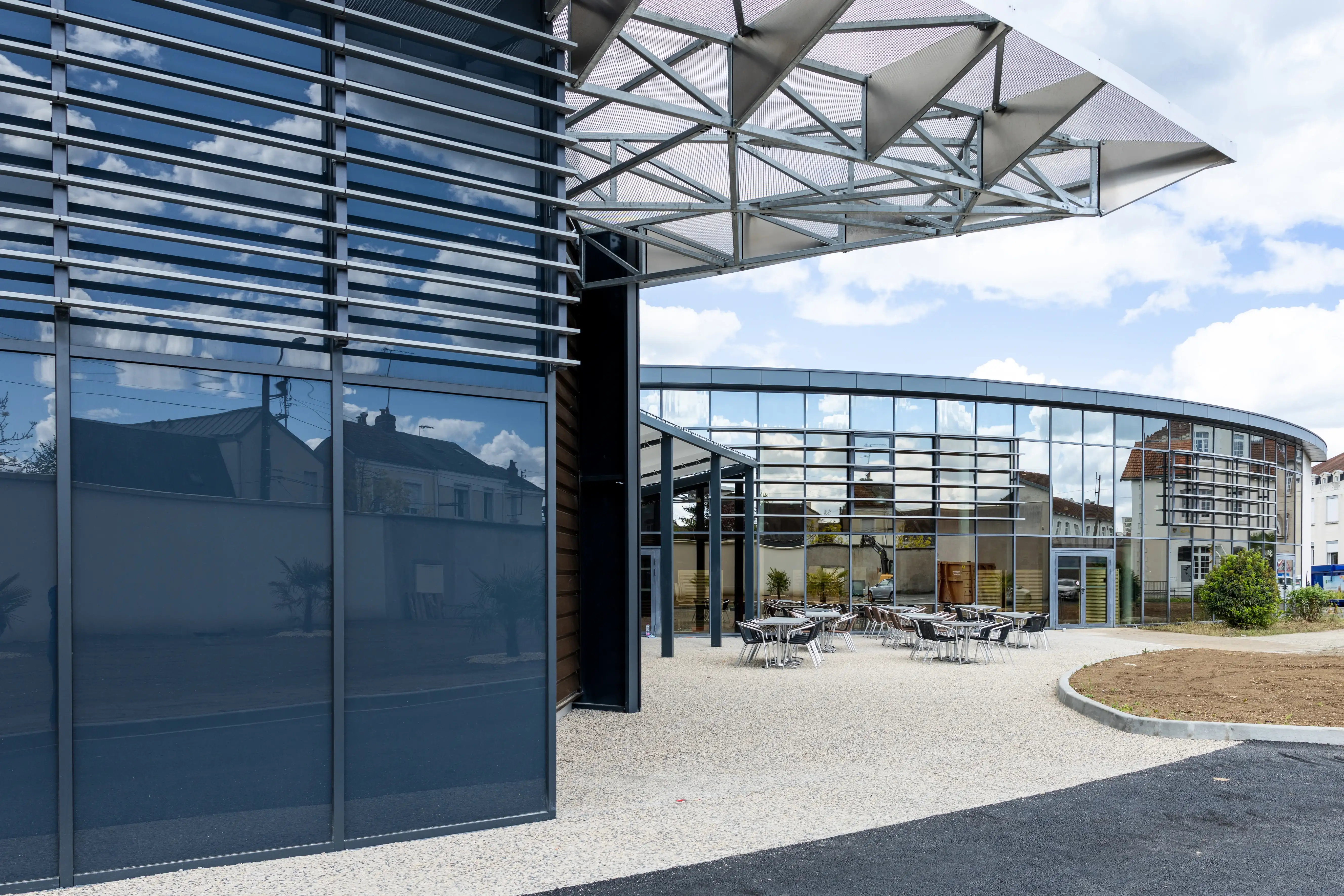 Base militaire de Tours – travaux de réhabilitation par CREALI